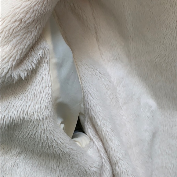 L. L. Bean Camo Jacket - Picture 3 of 4